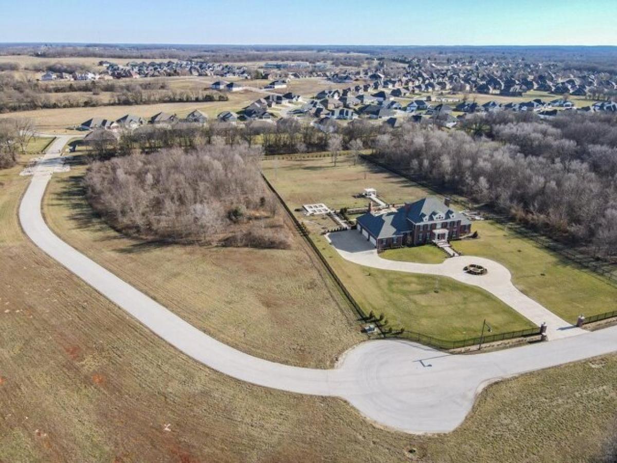 Picture of Residential Land For Sale in Springfield, Missouri, United States