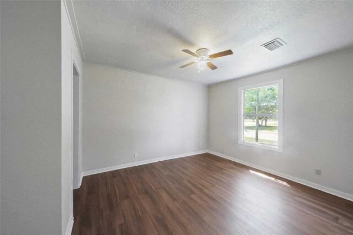 Picture of Home For Rent in La Porte, Texas, United States