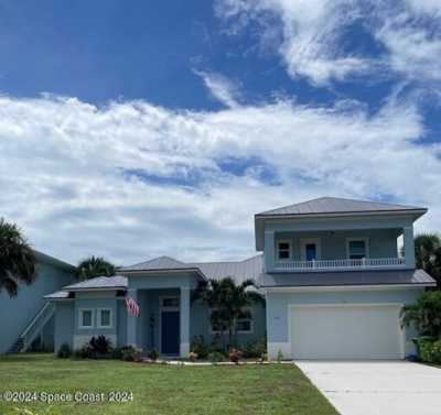 Home For Sale in Melbourne Beach, Florida