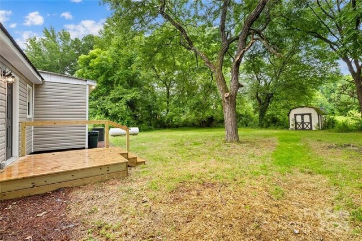 Picture of Home For Sale in Salisbury, North Carolina, United States