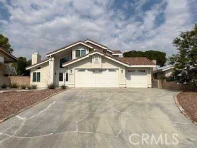 Home For Sale in Helendale, California