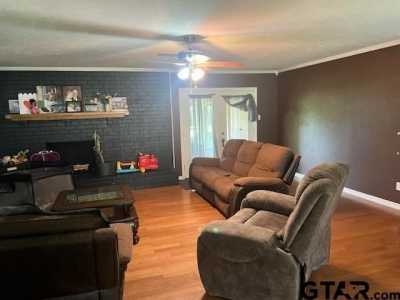 Home For Sale in Pittsburg, Texas