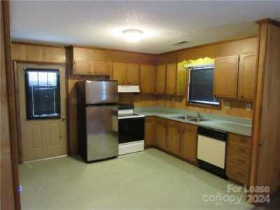 Apartment For Rent in Stanley, North Carolina