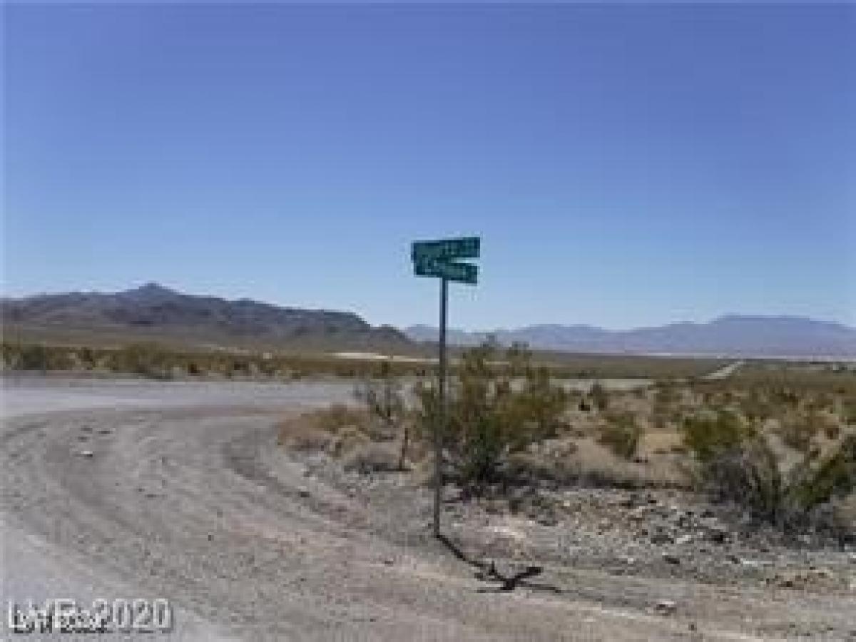 Picture of Residential Land For Sale in Las Vegas, Nevada, United States