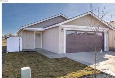 Home For Sale in Hermiston, Oregon