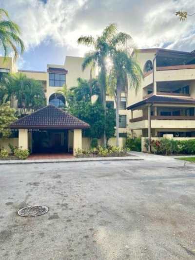 Apartment For Rent in Miami, Florida