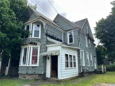 Home For Sale in Utica, New York