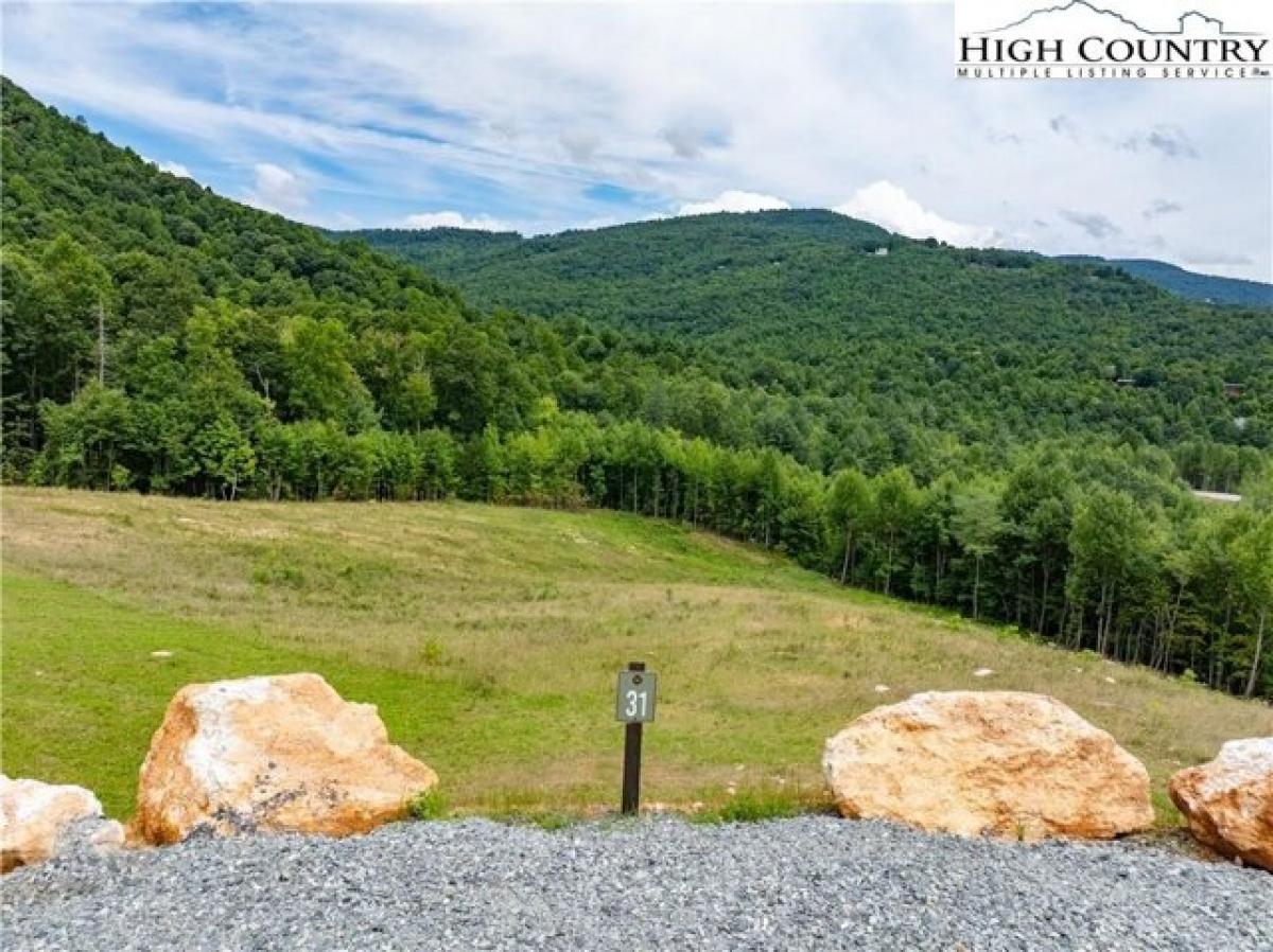 Picture of Residential Land For Sale in Deep Gap, North Carolina, United States