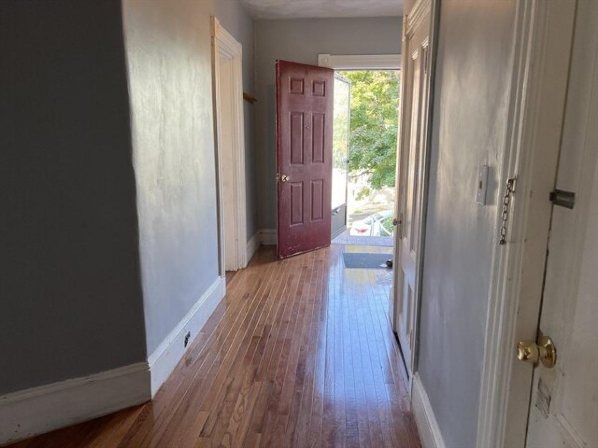 Picture of Apartment For Rent in Malden, Massachusetts, United States