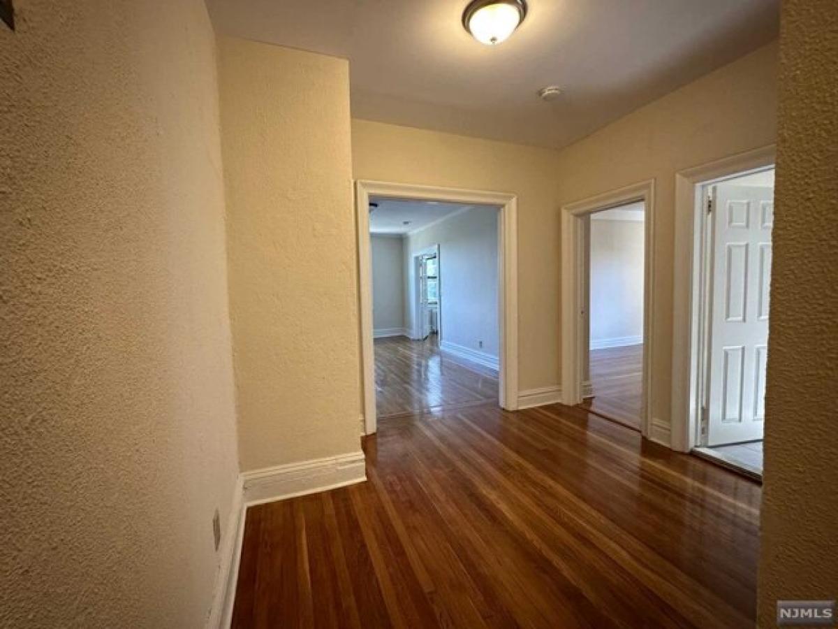 Picture of Apartment For Rent in Cliffside Park, New Jersey, United States