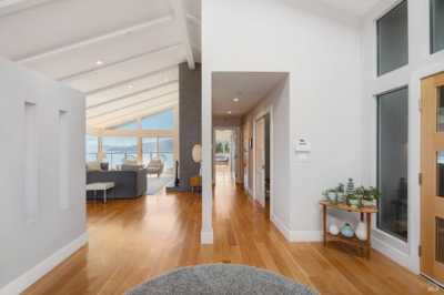 Home For Sale in Tiburon, California