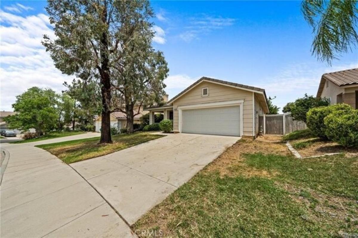 Picture of Home For Rent in Corona, California, United States