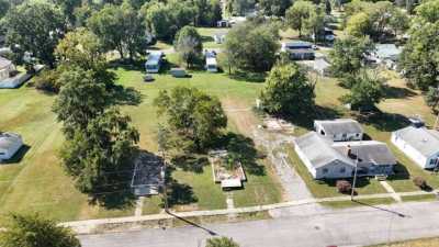 Residential Land For Sale in Fairfield, Illinois