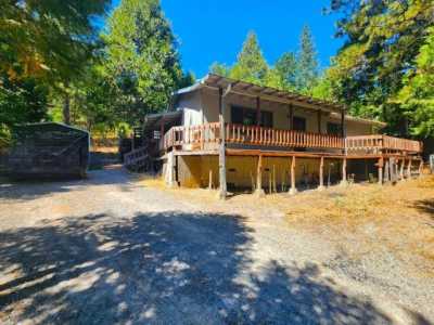 Home For Sale in West Point, California