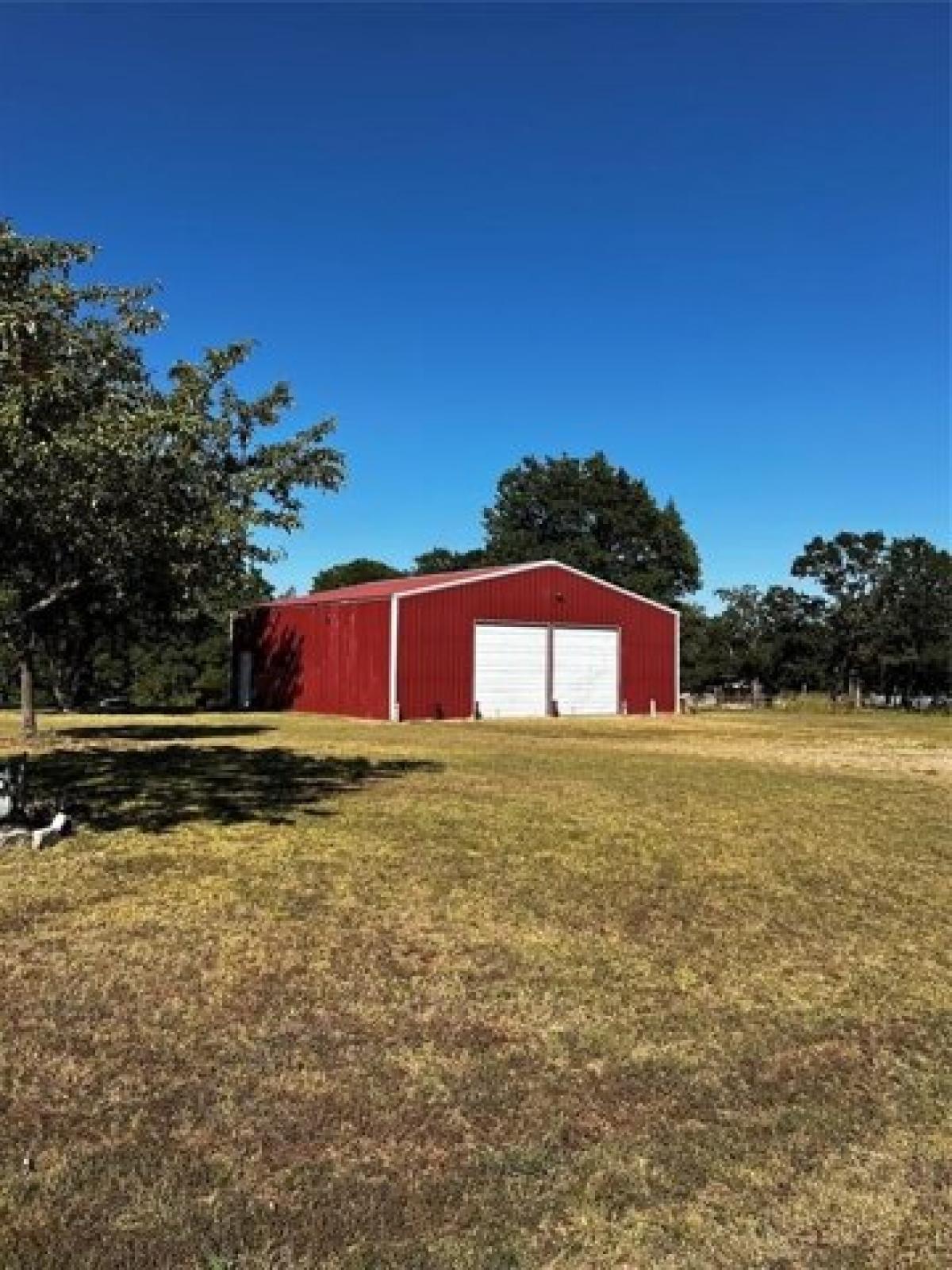 Picture of Home For Sale in Shawnee, Oklahoma, United States