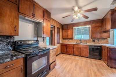 Home For Sale in Willows, California