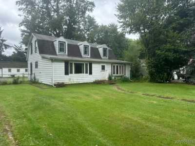 Home For Sale in Tonawanda, New York