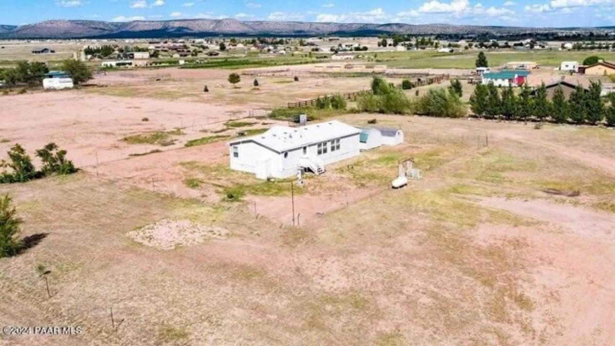 Picture of Home For Sale in Paulden, Arizona, United States