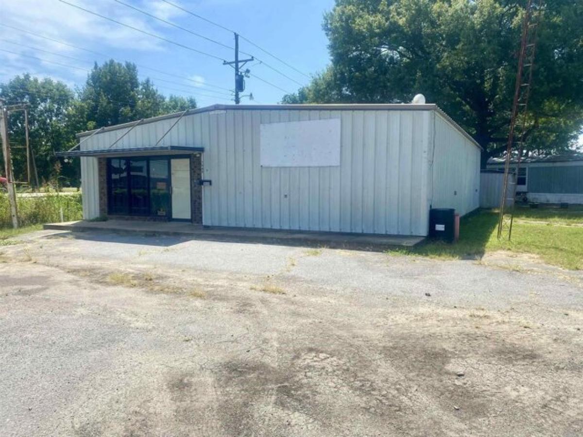 Picture of Home For Sale in Clarendon, Arkansas, United States