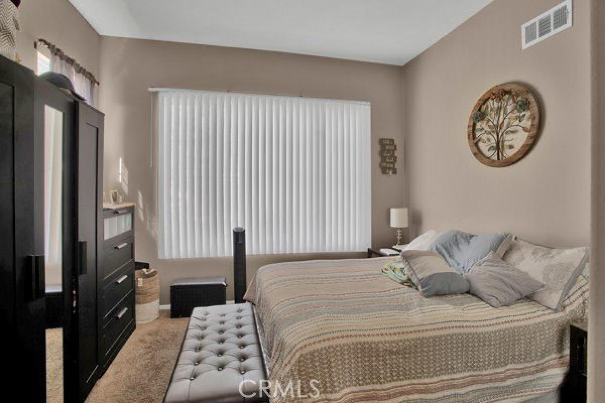 Picture of Home For Sale in Perris, California, United States