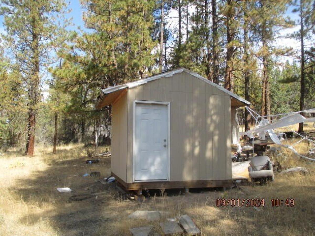 Picture of Residential Land For Sale in Beatty, Oregon, United States