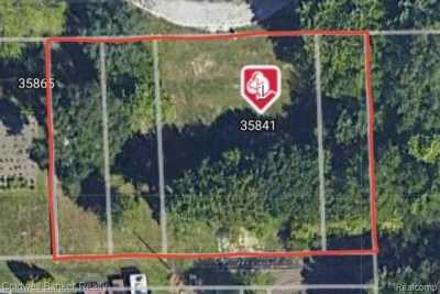 Residential Land For Sale in Romulus, Michigan