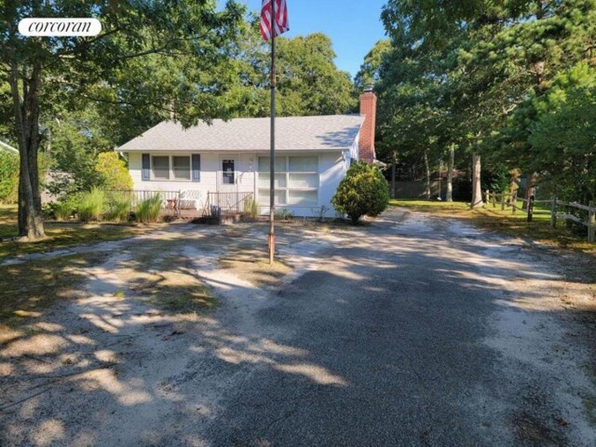 Picture of Home For Rent in Hampton Bays, New York, United States