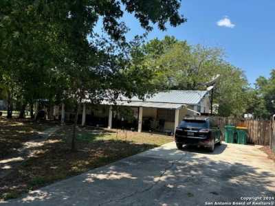 Home For Sale in Castroville, Texas