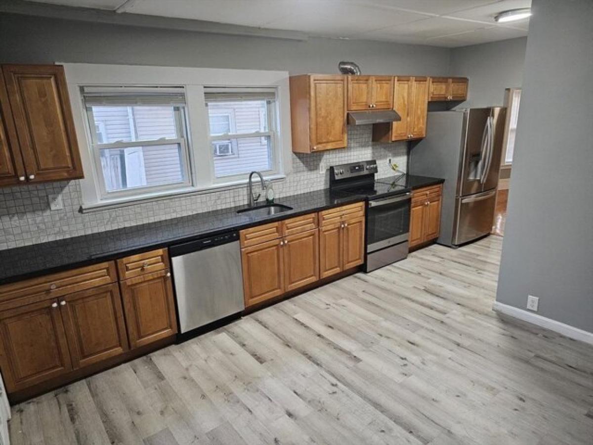 Picture of Apartment For Rent in Lynn, Massachusetts, United States