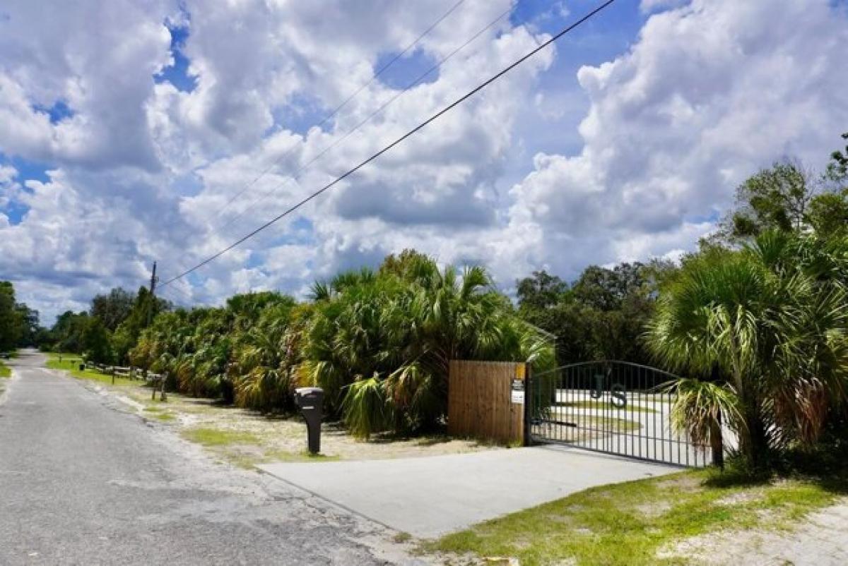 Picture of Residential Land For Sale in Hudson, Florida, United States