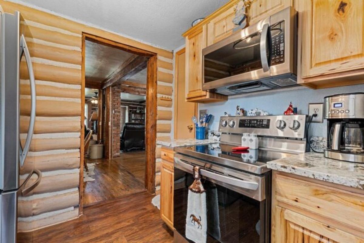 Picture of Home For Sale in Rapid City, South Dakota, United States