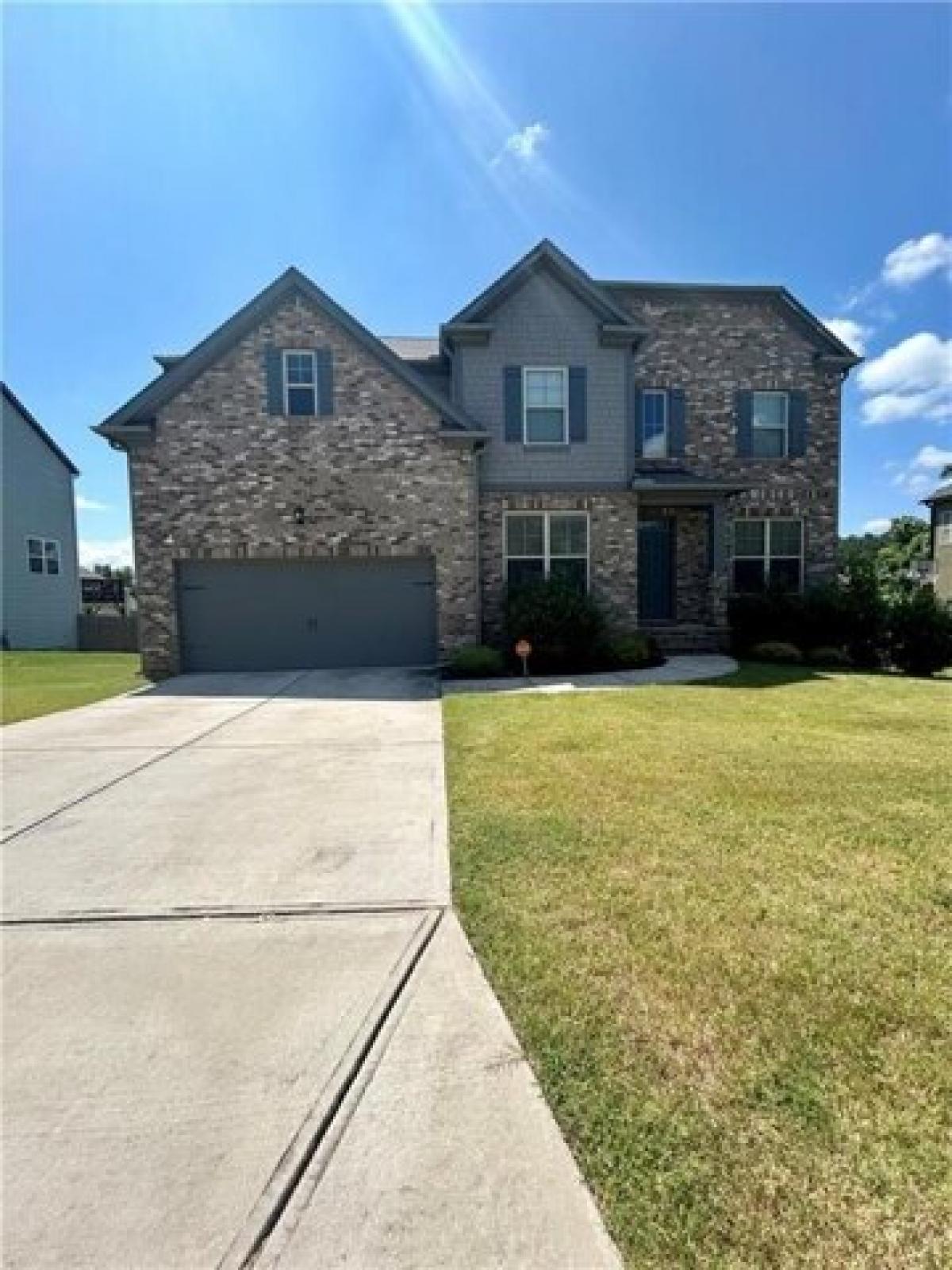 Picture of Home For Sale in Villa Rica, Georgia, United States