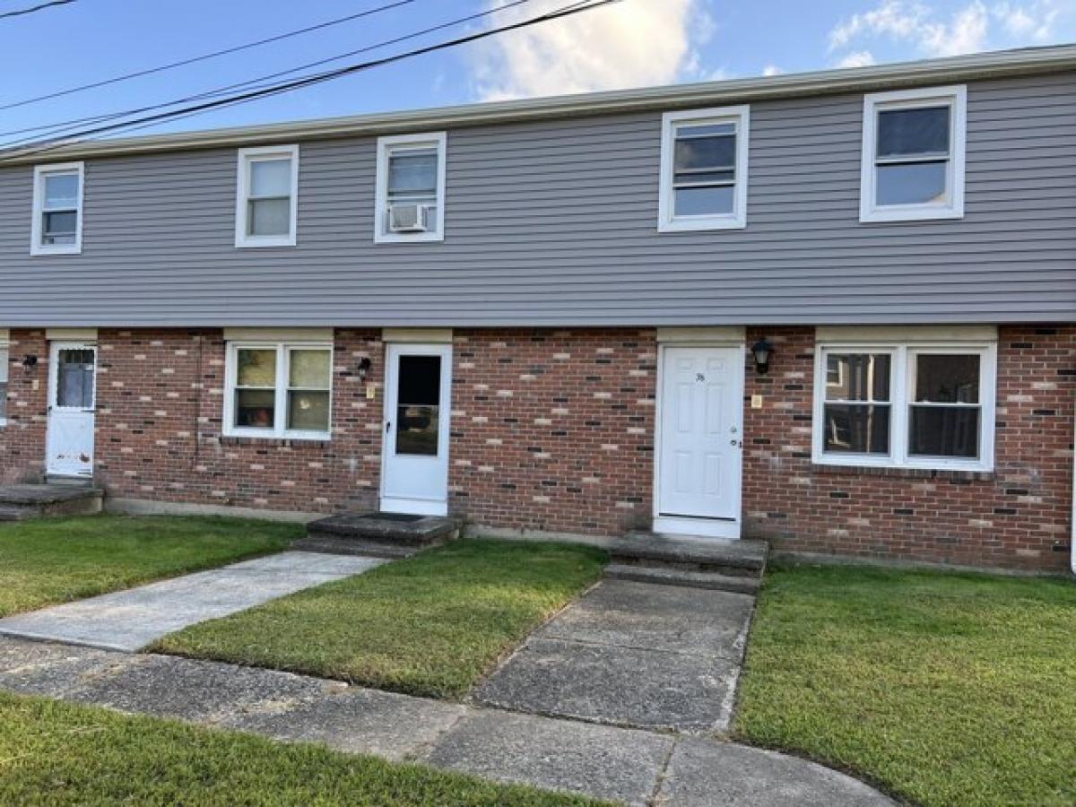 Picture of Home For Rent in Bristol, Connecticut, United States