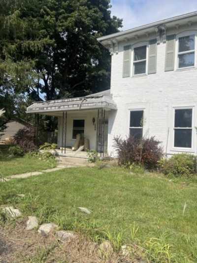 Home For Sale in Jonesville, Michigan