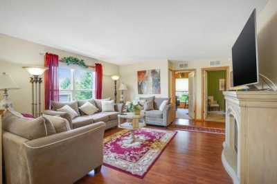 Home For Sale in Woodbury, Minnesota