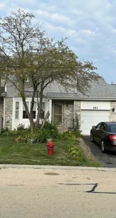 Home For Sale in Romeoville, Illinois