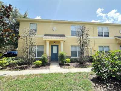 Home For Sale in Valrico, Florida