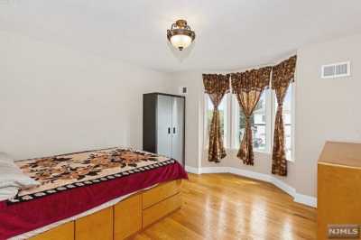 Home For Sale in Elmwood Park, New Jersey