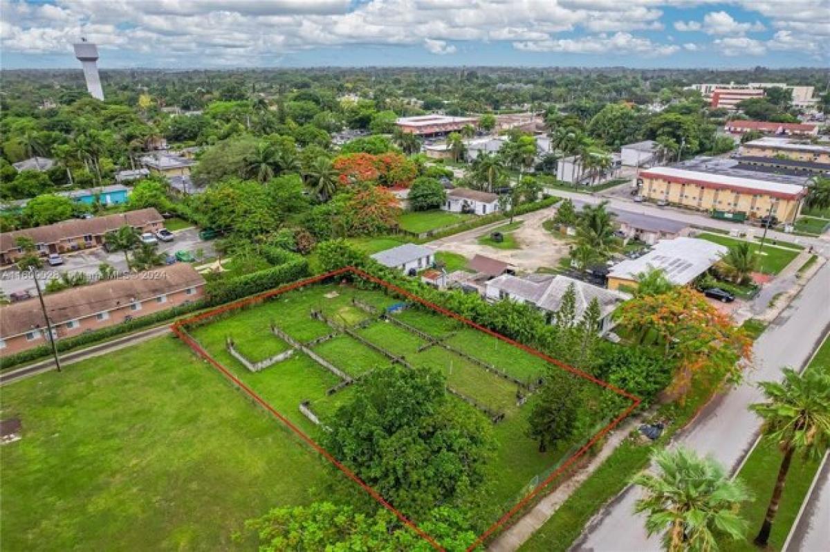 Picture of Residential Land For Sale in Homestead, Florida, United States