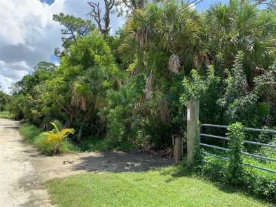 Residential Land For Sale in Venice, Florida