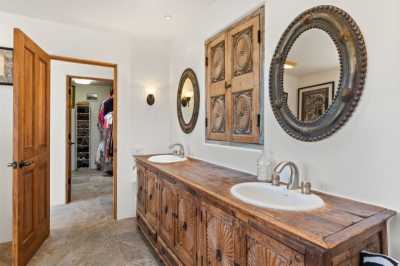 Home For Sale in Santa Fe, New Mexico