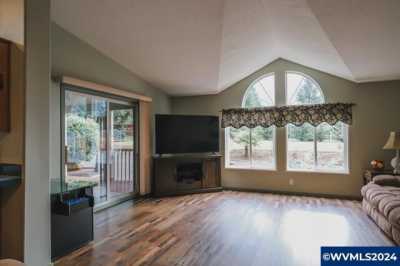 Home For Sale in Lebanon, Oregon