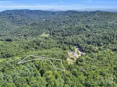 Residential Land For Sale in Hendersonville, North Carolina