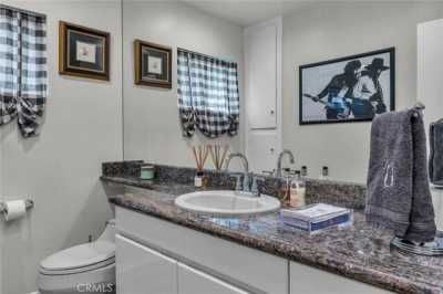 Home For Sale in Encino, California