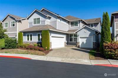 Home For Sale in Kent, Washington