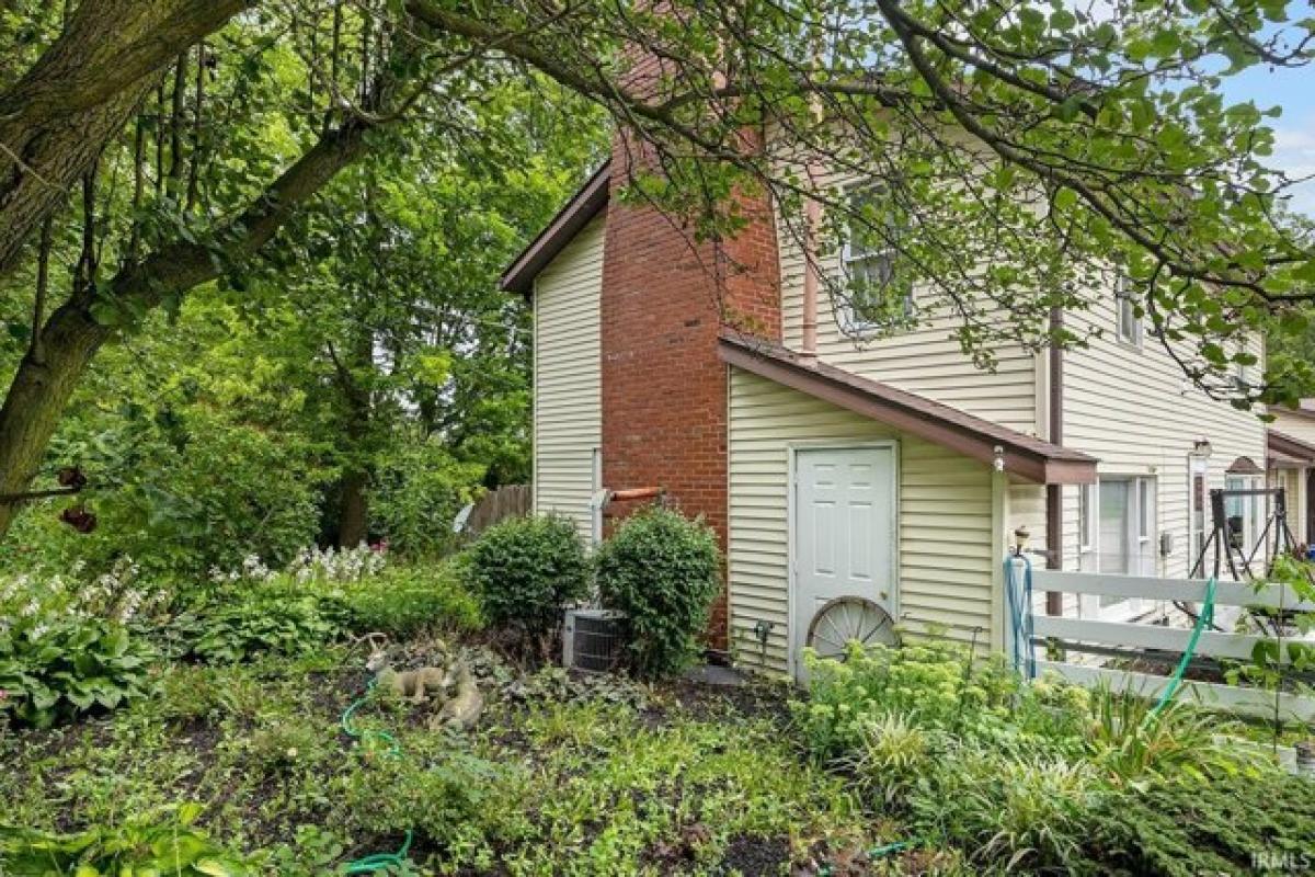 Picture of Home For Sale in Westfield, Indiana, United States