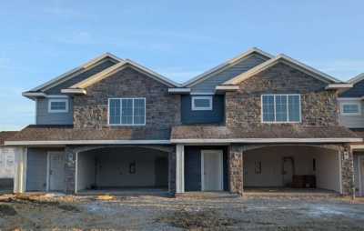 Home For Sale in Coralville, Iowa