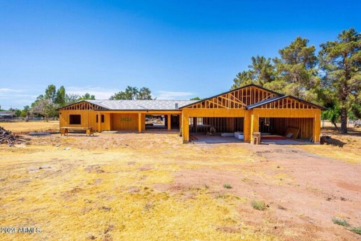 Picture of Home For Sale in Queen Creek, Arizona, United States