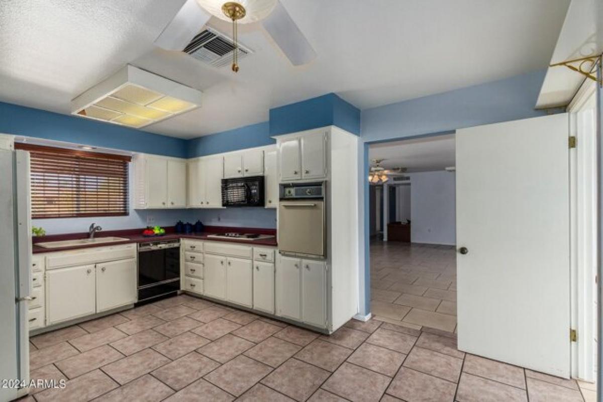 Picture of Home For Sale in Tempe, Arizona, United States