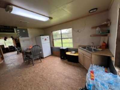 Home For Sale in Elkhart, Texas